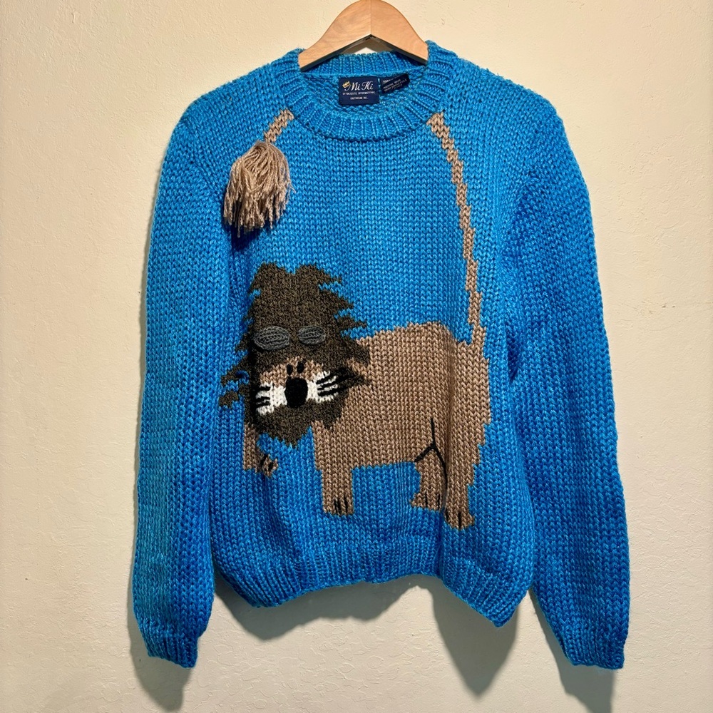Vintage Adorable Blue Lion Knit Sweater with 3D Pom Pom Tail MEDIUM - Picture 2 of 7